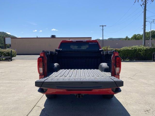 2022 GMC Sierra 1500 Crew Cab Short Box 4-Wheel Drive Elevation 3SB