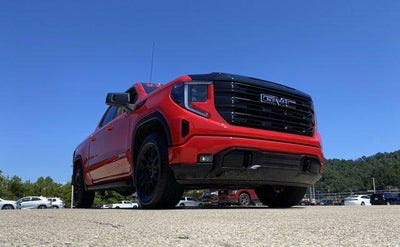 2022 GMC Sierra 1500 Crew Cab Short Box 4-Wheel Drive Elevation 3SB