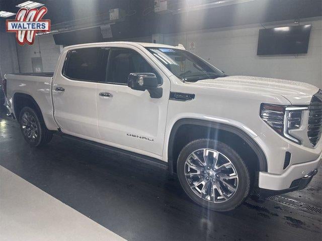 2023 GMC Sierra 1500 Crew Cab Short Box 4-Wheel Drive Denali