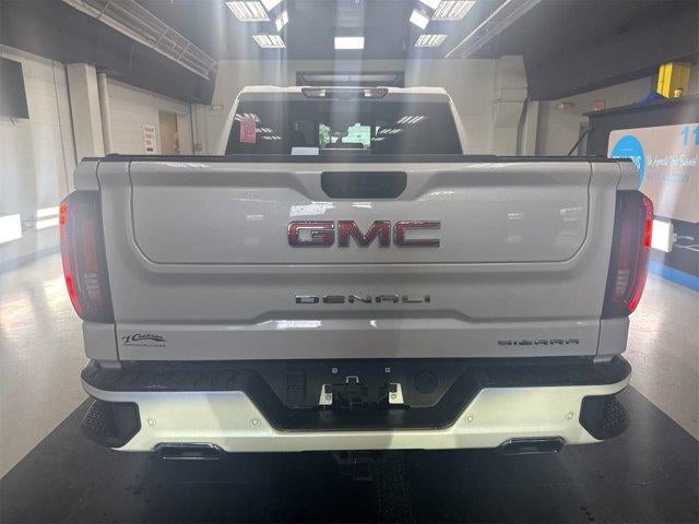 2023 GMC Sierra 1500 Crew Cab Short Box 4-Wheel Drive Denali