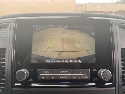 2024 Nissan Titan 4x4 Crew Cab SV