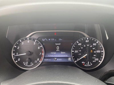 2024 Nissan Titan 4x4 Crew Cab SV