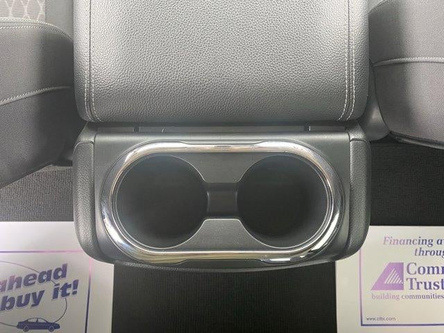 2024 Nissan Titan 4x4 Crew Cab SV