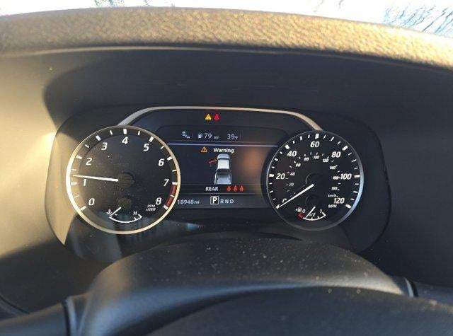 2024 Nissan Frontier Crew Cab 4x2 SL