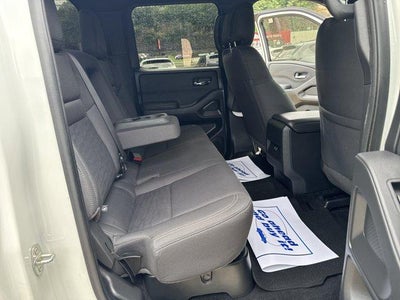2023 Nissan Frontier Crew Cab 4x4 SV Auto *Ltd Avail*