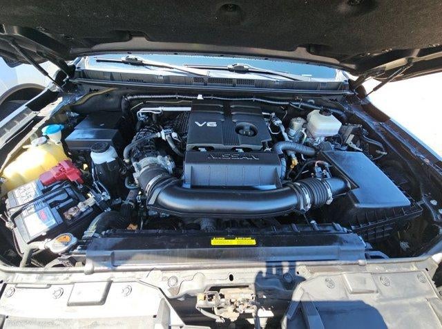 2022 Nissan Frontier Crew Cab 4x4 SV Auto