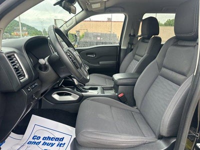 2022 Nissan Frontier Crew Cab 4x4 SV Auto