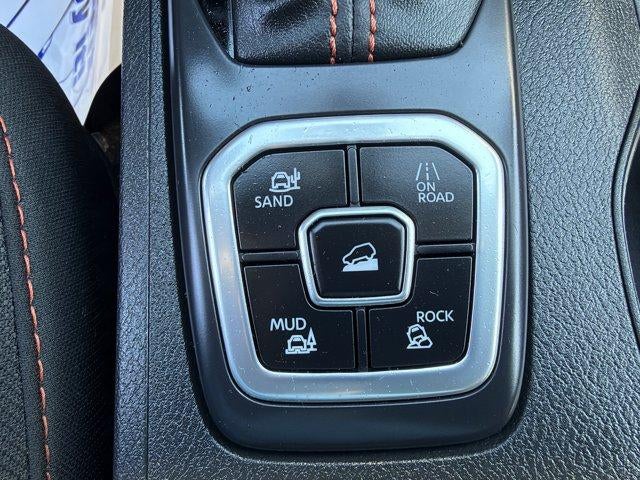 2026 Nissan Frontier Crew Cab 4x4 PRO-4X
