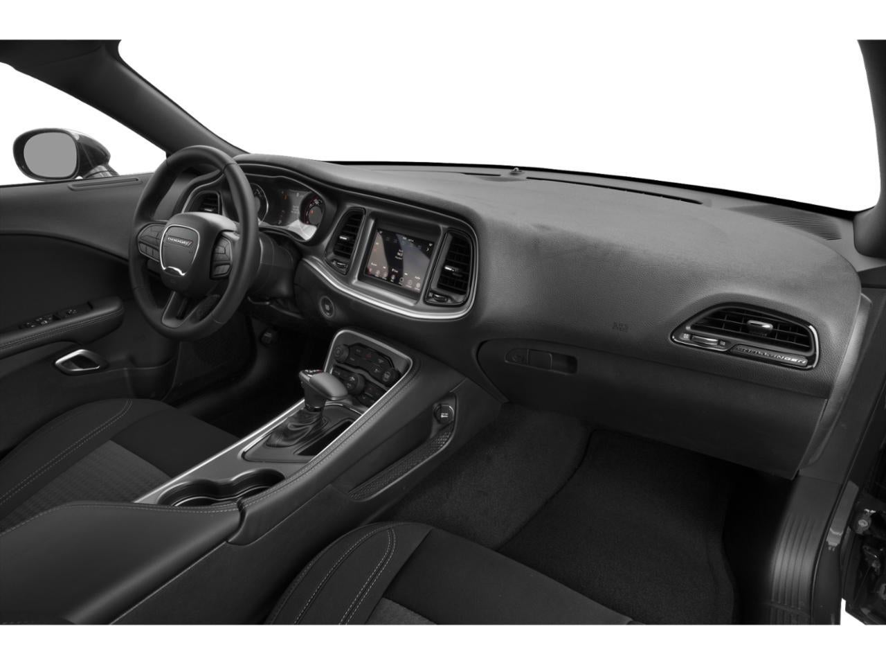 2022 Dodge Challenger SXT RWD