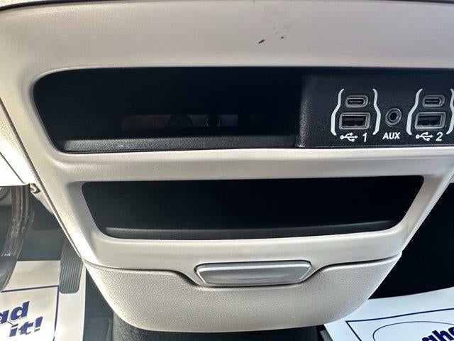 2024 Chrysler Pacifica Touring L FWD