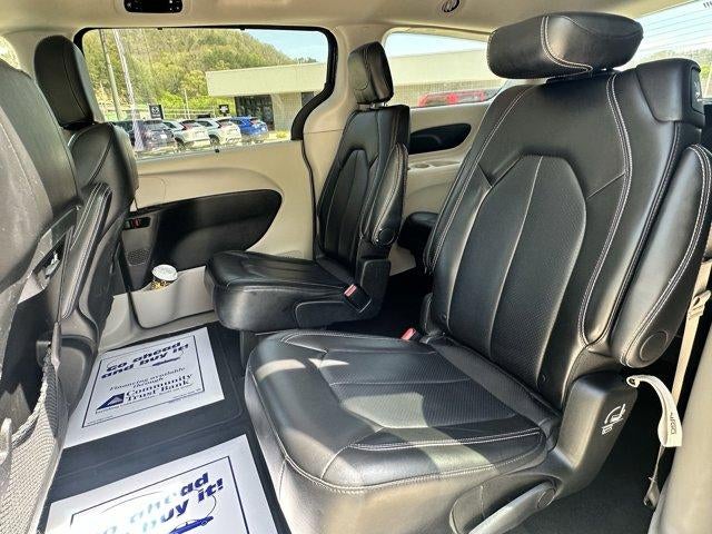 2024 Chrysler Pacifica Touring L FWD