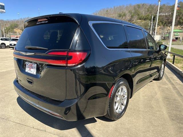 2024 Chrysler Pacifica Touring L FWD