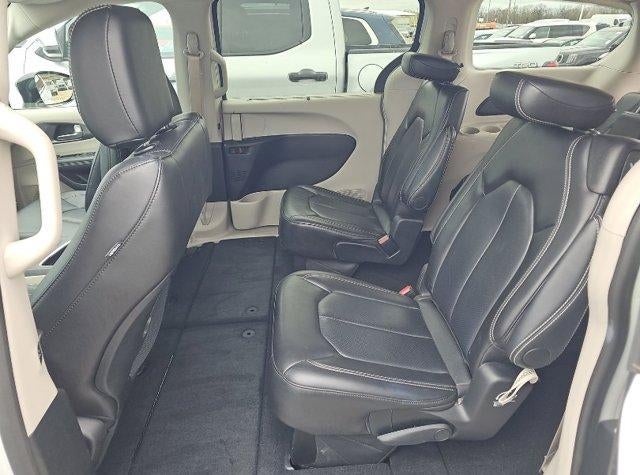 2024 Chrysler Pacifica Touring L FWD