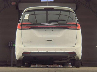 2024 Chrysler Pacifica Touring L FWD