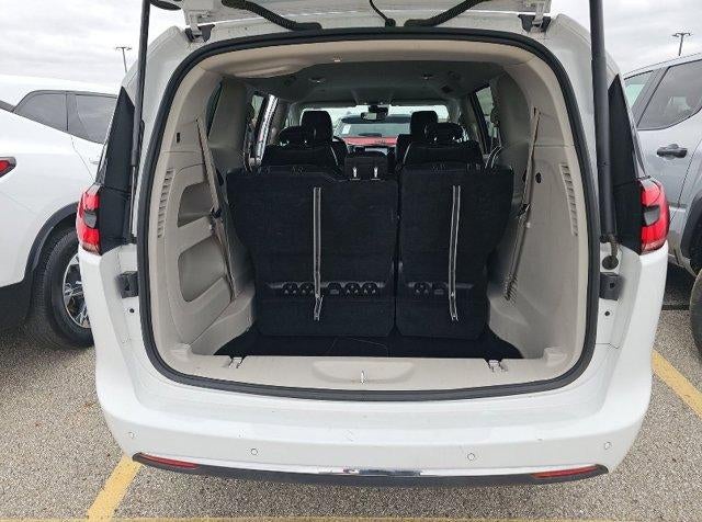 2024 Chrysler Pacifica Touring L FWD