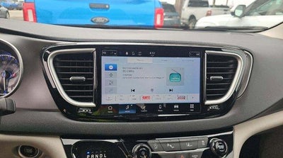 2024 Chrysler Pacifica Touring L FWD