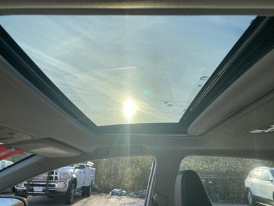 2018 Toyota Corolla SE CVT (Natl)