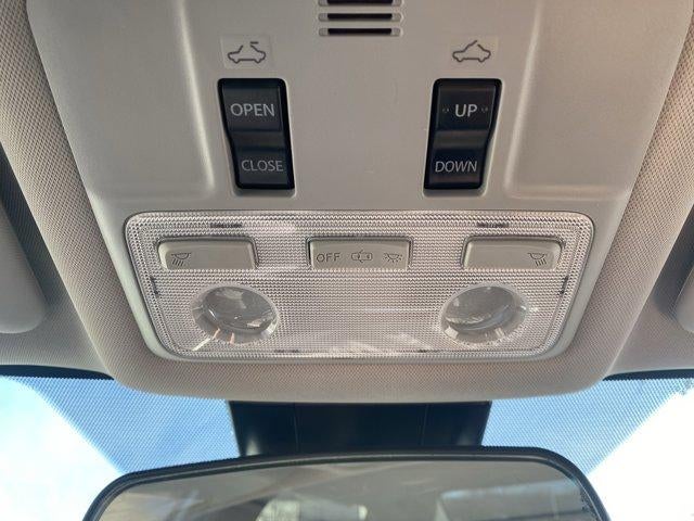 2018 Toyota Corolla SE CVT (Natl)