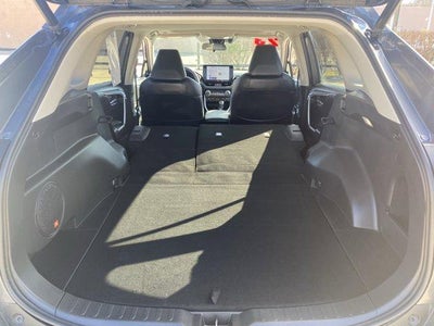 2023 Toyota RAV4 XLE Premium AWD (Natl)