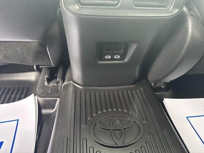 2024 Toyota RAV4 Hybrid XLE Premium AWD (Natl)