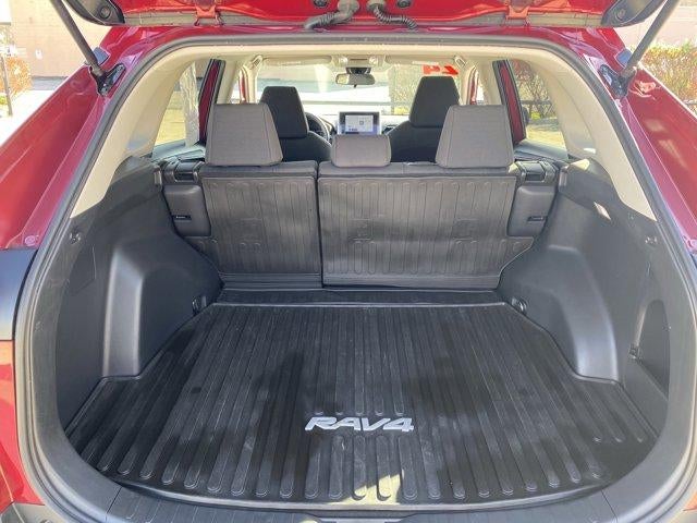 2024 Toyota RAV4 LE AWD (Natl)