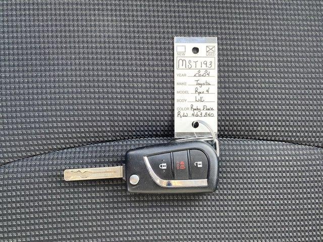 2024 Toyota RAV4 LE AWD (Natl)