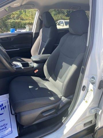 2024 Toyota RAV4 LE AWD (Natl)