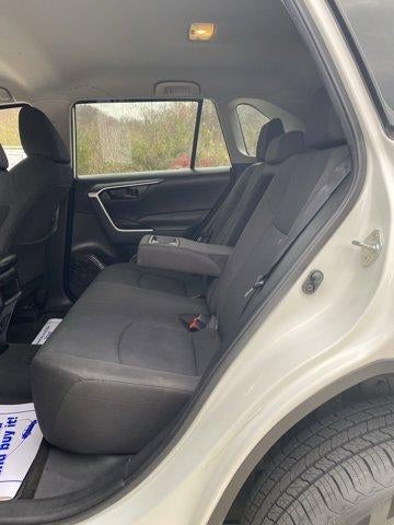 2021 Toyota RAV4 LE AWD (Natl)