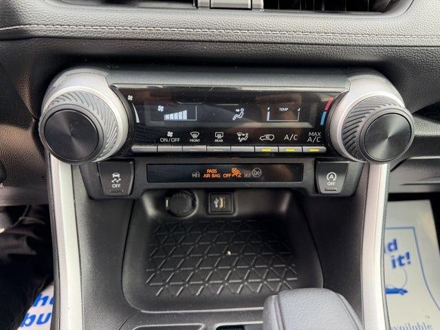 2023 Toyota RAV4 LE AWD (Natl)
