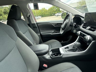 2023 Toyota RAV4 LE AWD (Natl)