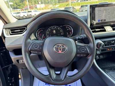 2025 Toyota RAV4 XLE AWD (Natl)