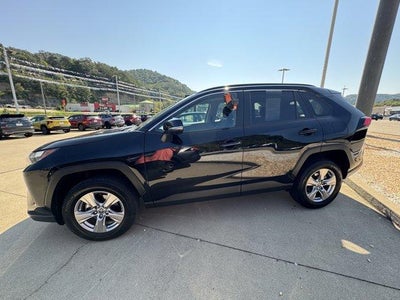 2025 Toyota RAV4 XLE AWD (Natl)