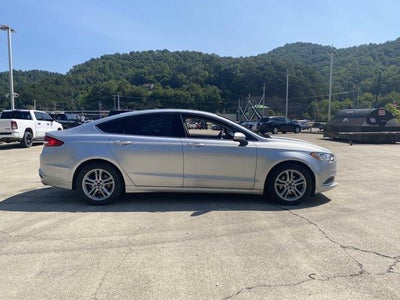 2018 Ford Fusion SE FWD