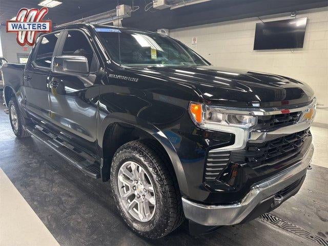 2024 Chevrolet Silverado 1500 Crew Cab Short Box 4-Wheel Drive LT 1LT