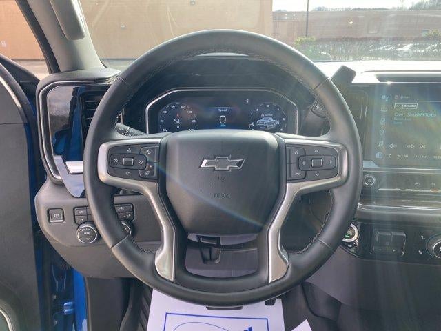 2023 Chevrolet Silverado 1500 Crew Cab Short Box 4-Wheel Drive RST