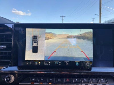 2023 Chevrolet Silverado 1500 Crew Cab Short Box 4-Wheel Drive ZR2