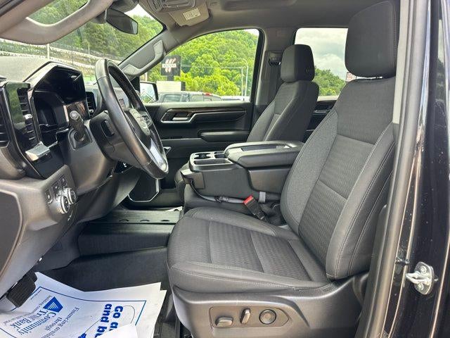 2022 GMC Sierra 1500 Crew Cab Short Box 4-Wheel Drive Elevation 3SB