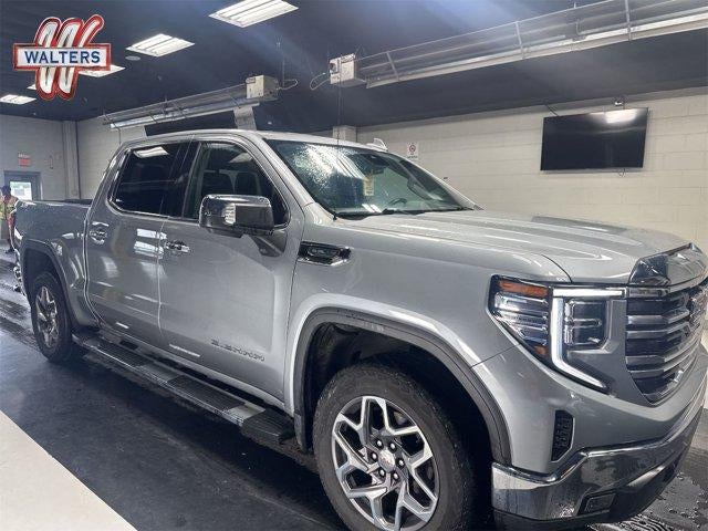 2023 GMC Sierra 1500 Crew Cab Short Box 4-Wheel Drive SLT