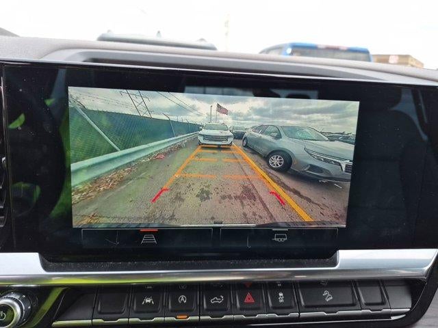 2022 GMC Sierra 1500 Crew Cab Short Box 4-Wheel Drive SLT