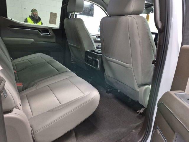 2022 GMC Sierra 1500 Crew Cab Short Box 4-Wheel Drive SLT