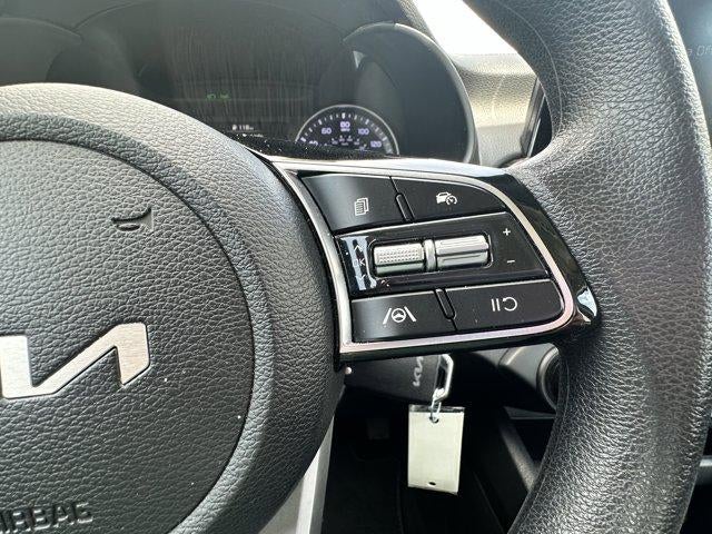 2024 Kia Forte LX IVT