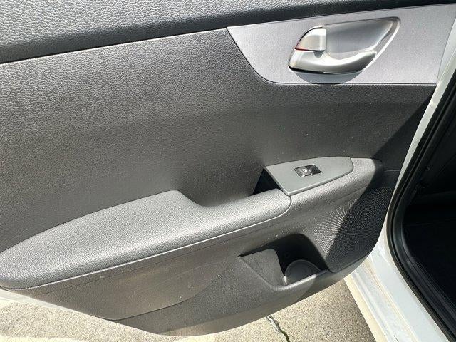 2024 Kia Forte LX IVT