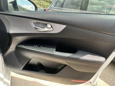 2024 Kia Forte LX IVT