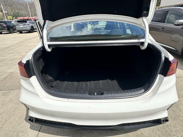 2024 Kia Forte LX IVT