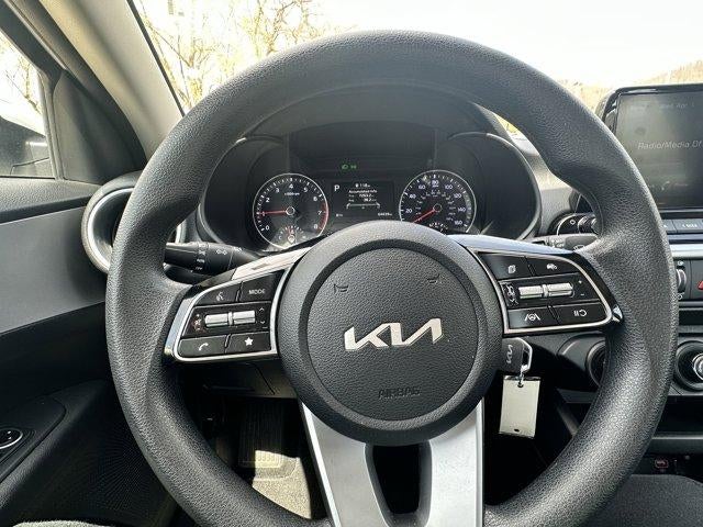 2024 Kia Forte LX IVT