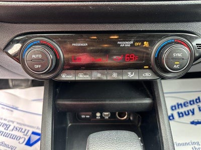 2019 Kia Forte LXS IVT