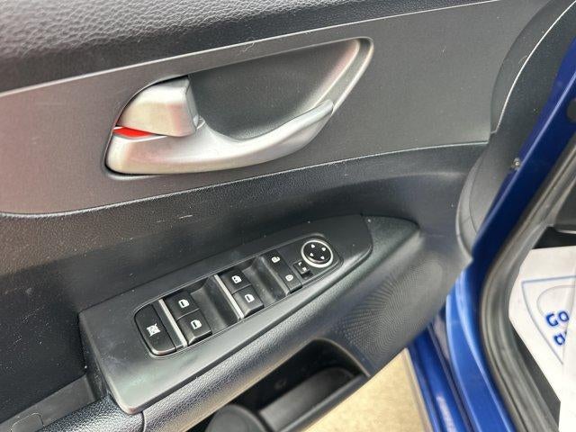 2019 Kia Forte LXS IVT
