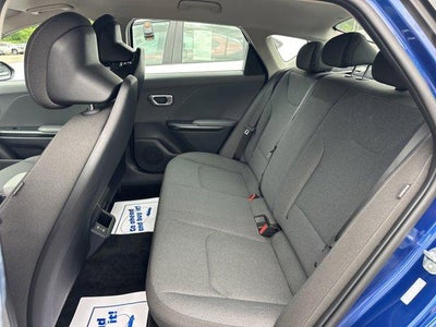 2025 Kia K4 LXS FWD