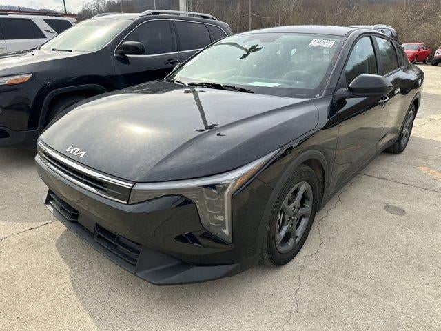 2025 Kia K4 LXS FWD