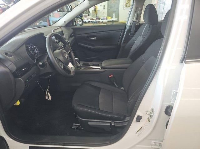 2024 Nissan Sentra SV CVT